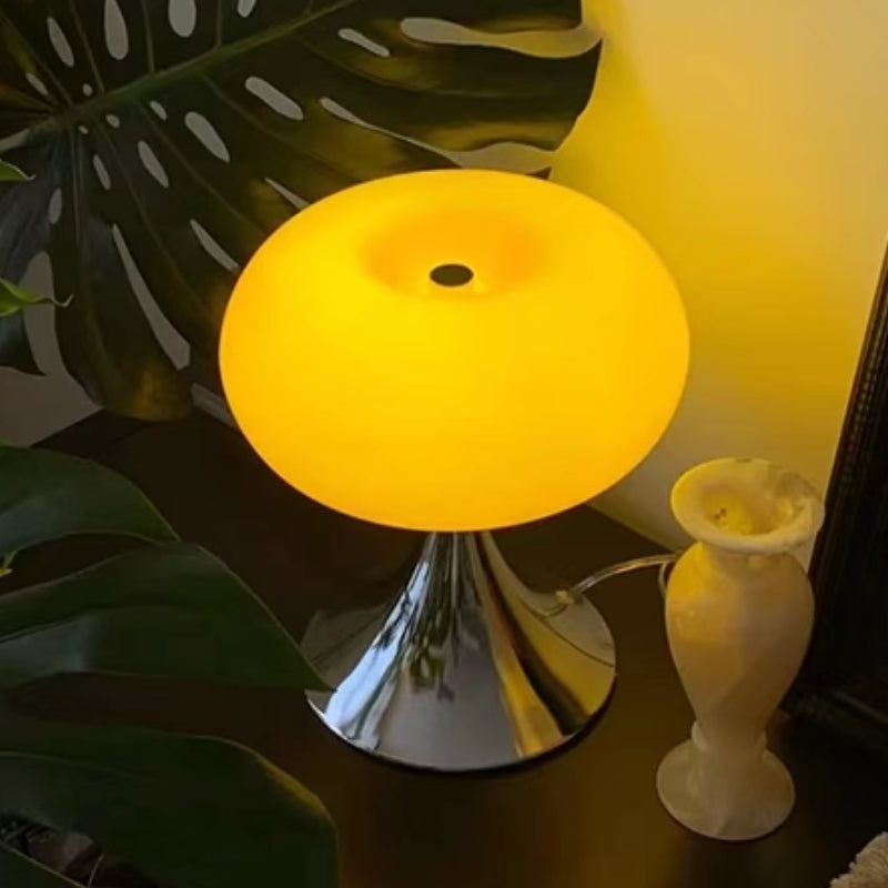 Green Ball Sky Table Lamp